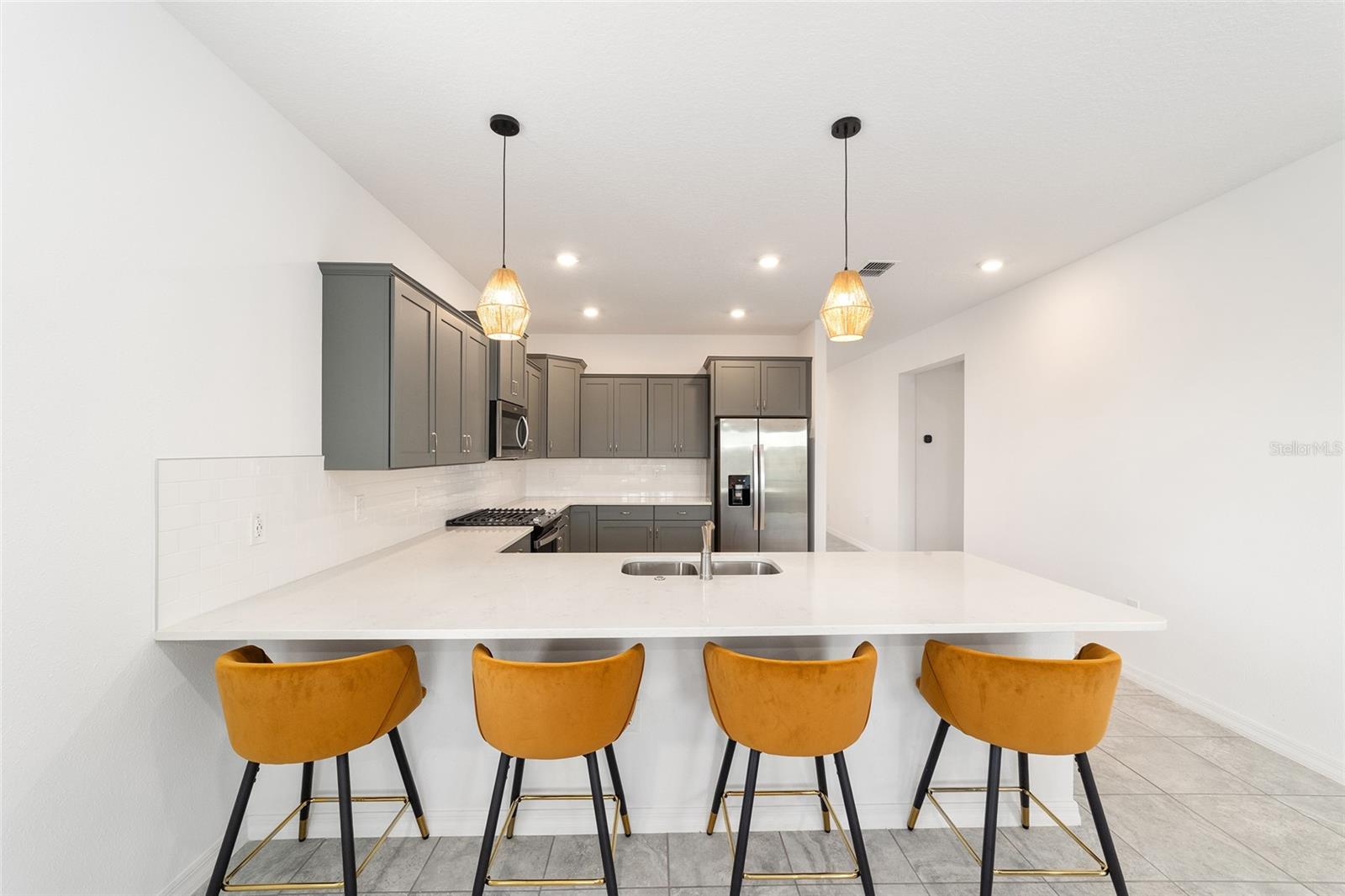 Image 12 of 43 For 7288 64th Street Road