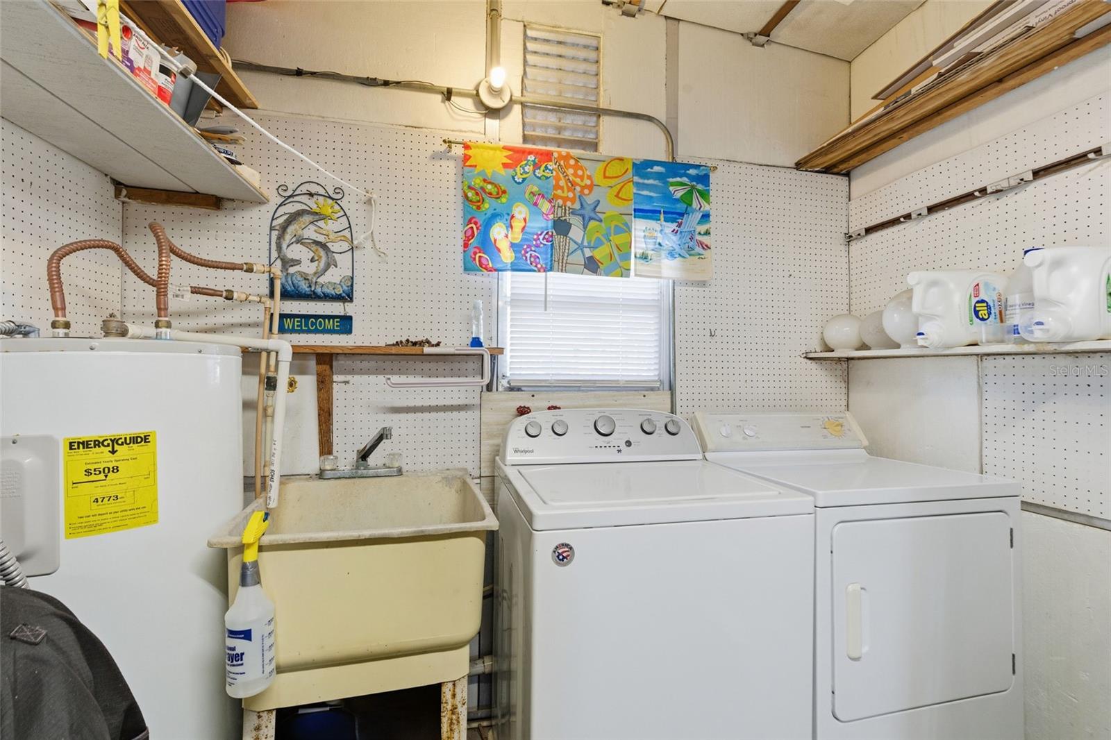 Image 34 of 42 For 3073 Longview Lane