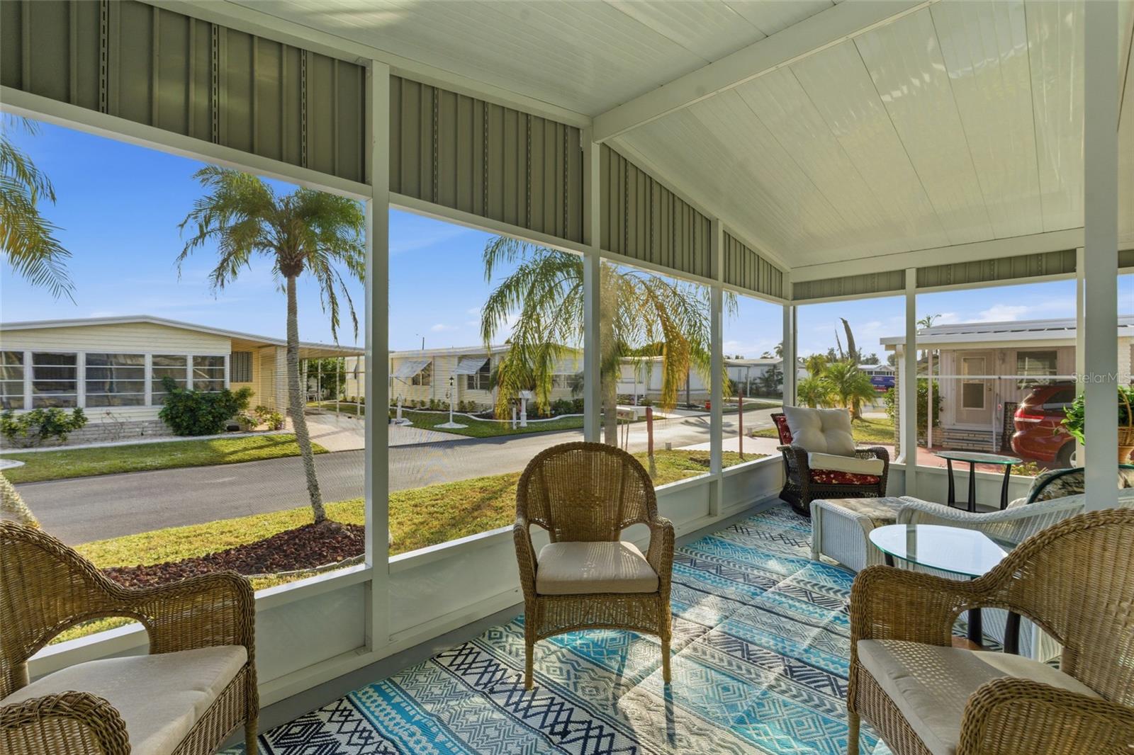 Image 6 of 42 For 3073 Longview Lane