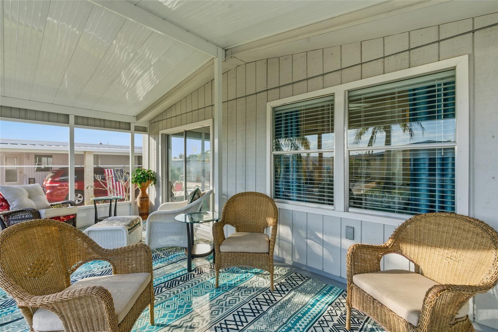 Image 7 of 42 For 3073 Longview Lane