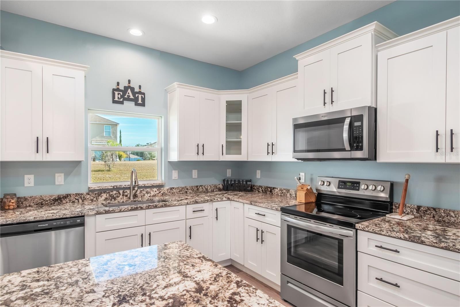 Image 16 of 50 For 2839 43rd Road