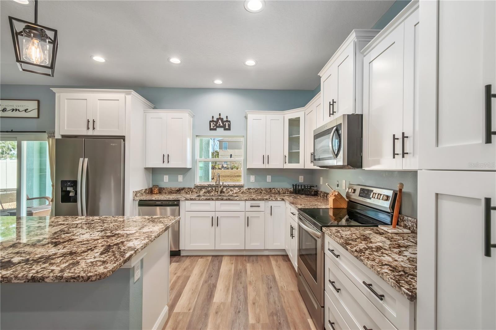 Image 21 of 50 For 2839 43rd Road