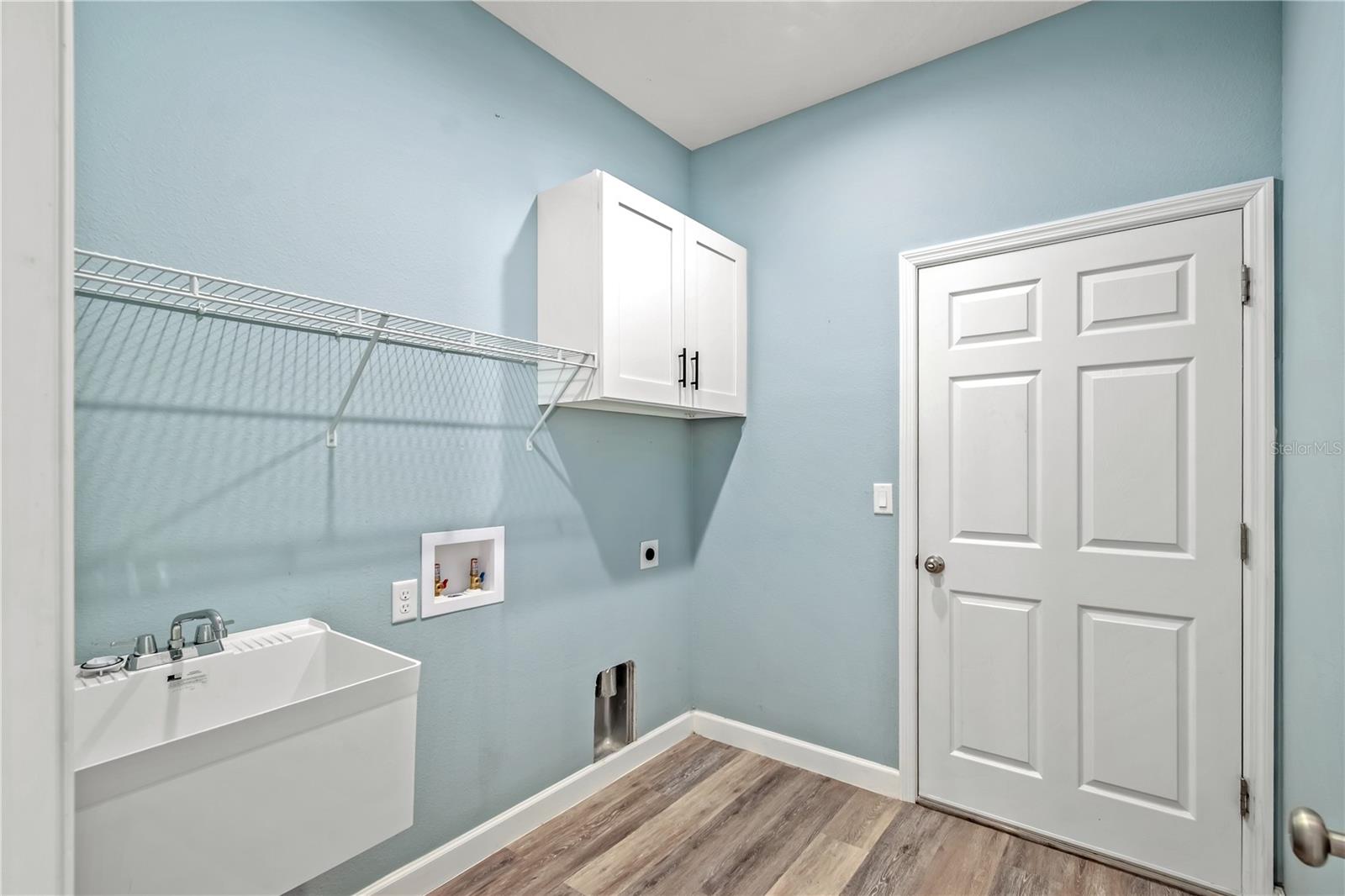 Image 34 of 50 For 2839 43rd Road