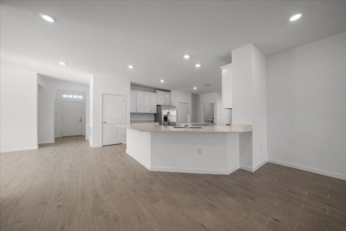 Image 12 of 60 For 7930 74th Loop