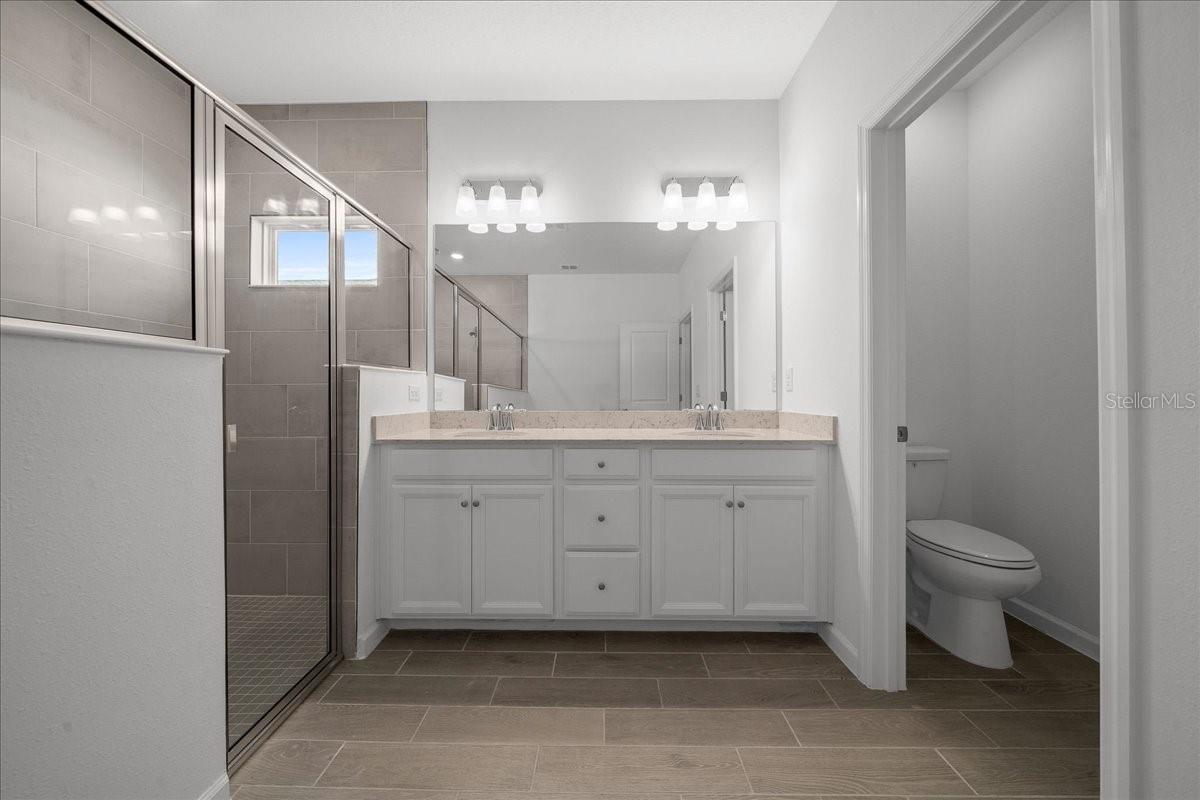 Image 28 of 60 For 7930 74th Loop