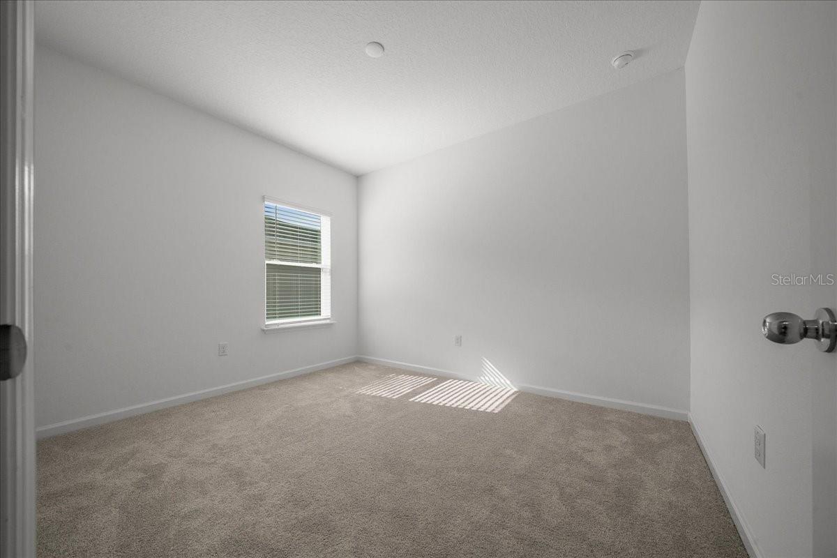 Image 43 of 60 For 7930 74th Loop