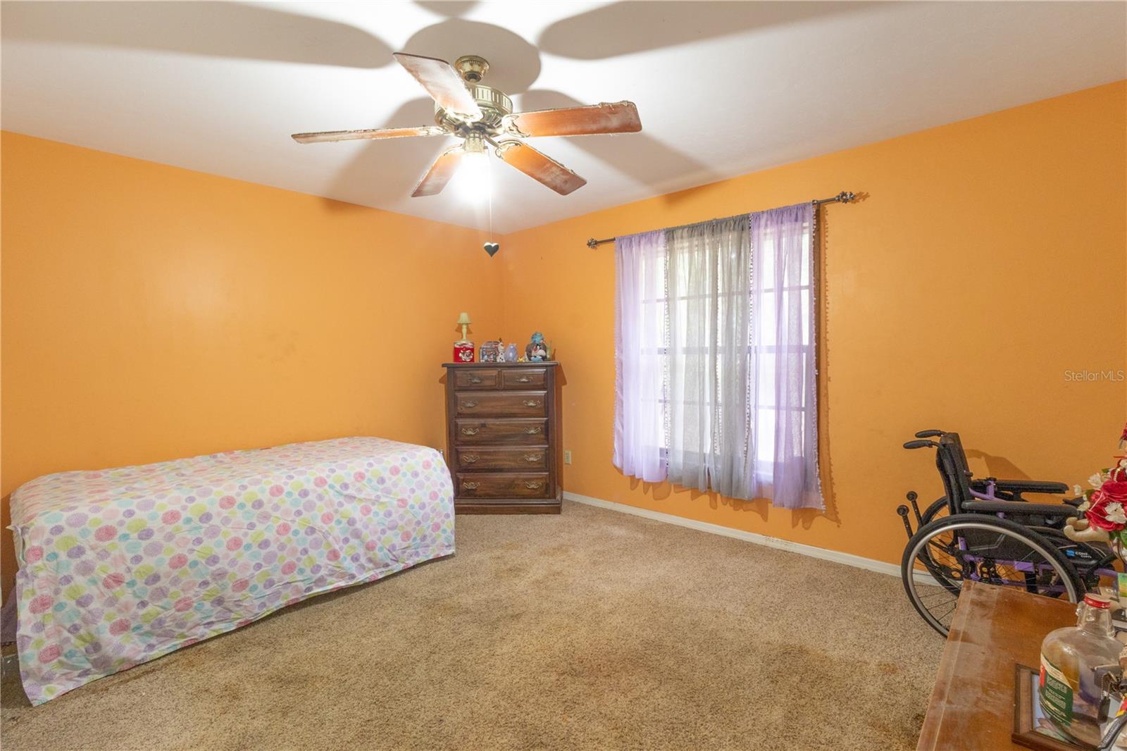 Listing photo id 17 for 2641 45th Street