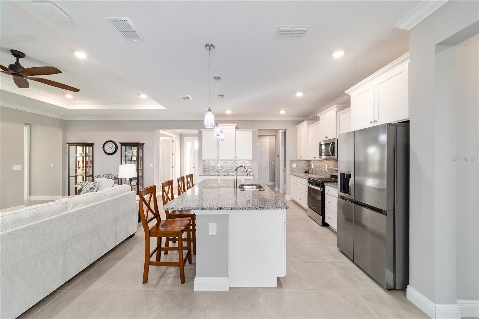 Image 24 of 67 For 10318 96th Loop