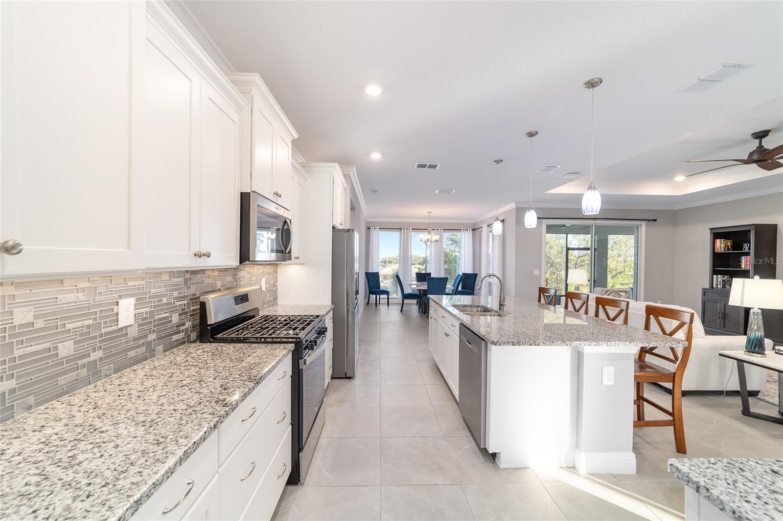 Image 27 of 67 For 10318 96th Loop