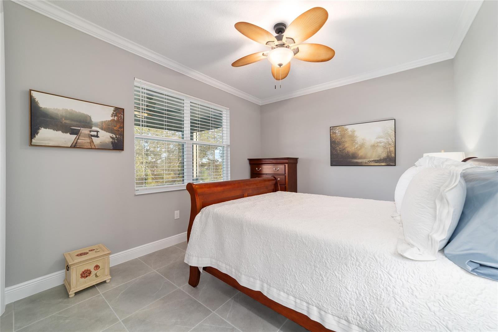 Image 49 of 67 For 10318 96th Loop