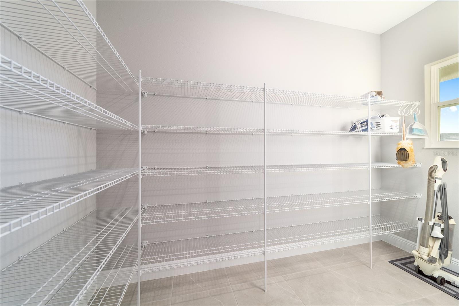 Image 54 of 67 For 10318 96th Loop