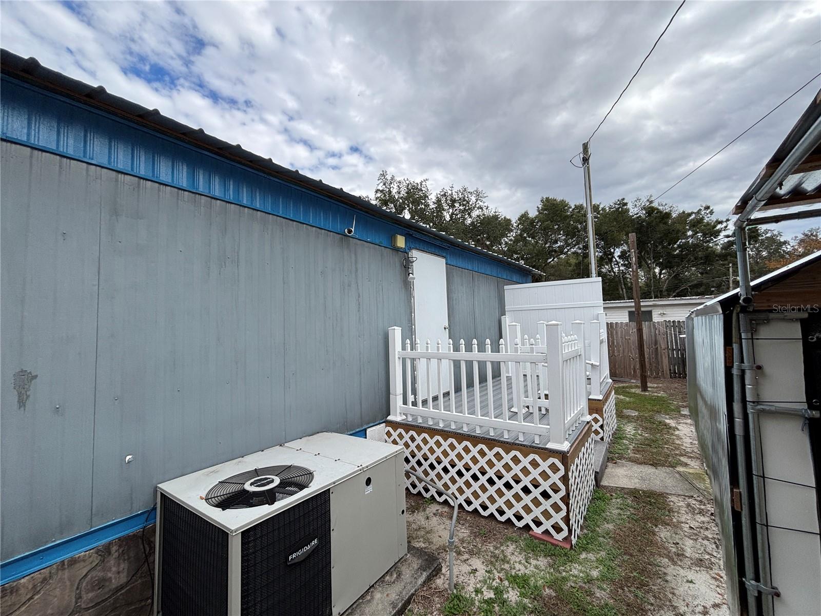 Image 12 of 41 For 551 129th Court