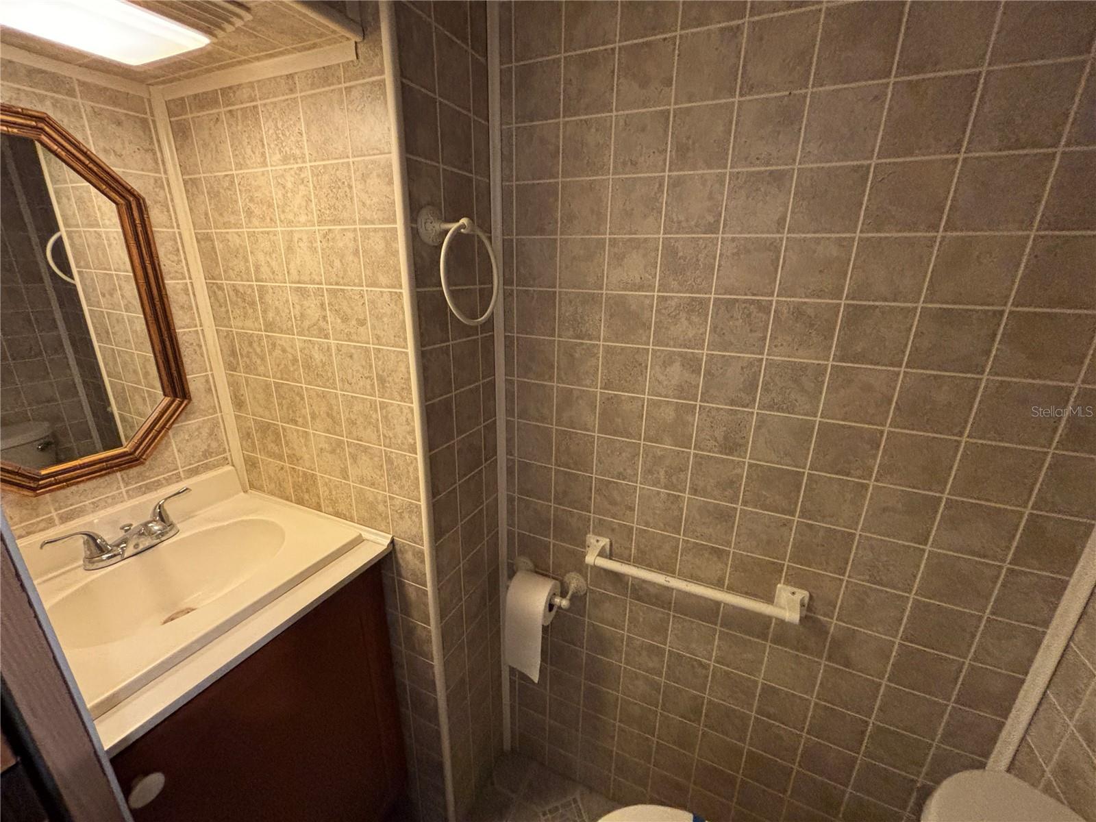 Image 26 of 41 For 551 129th Court