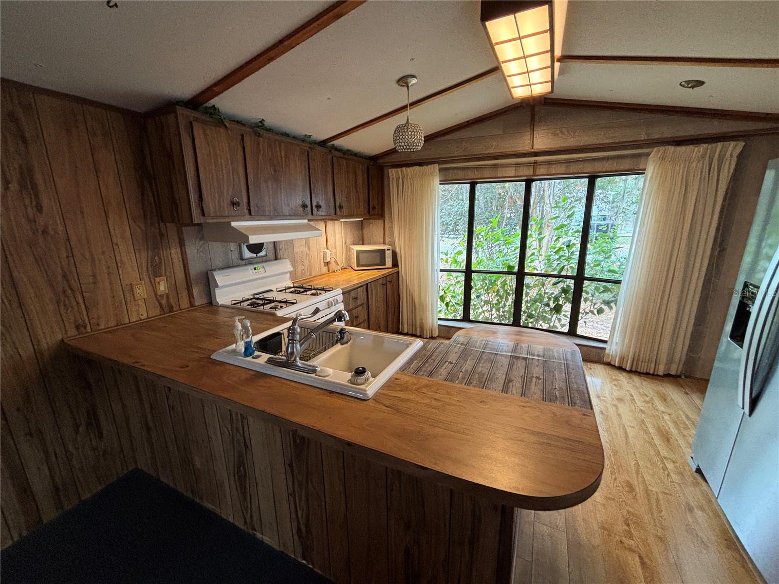 Image 36 of 41 For 551 129th Court