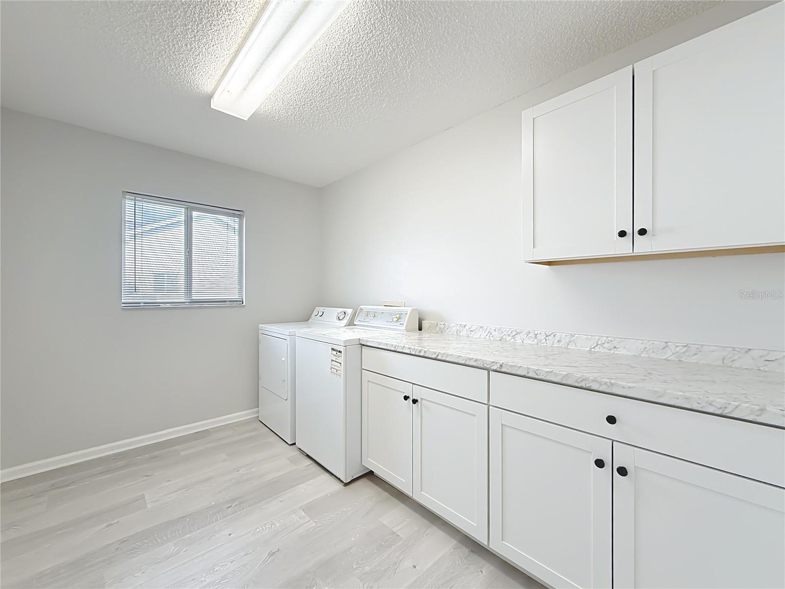 Image 10 of 40 For 2051 50th Avenue