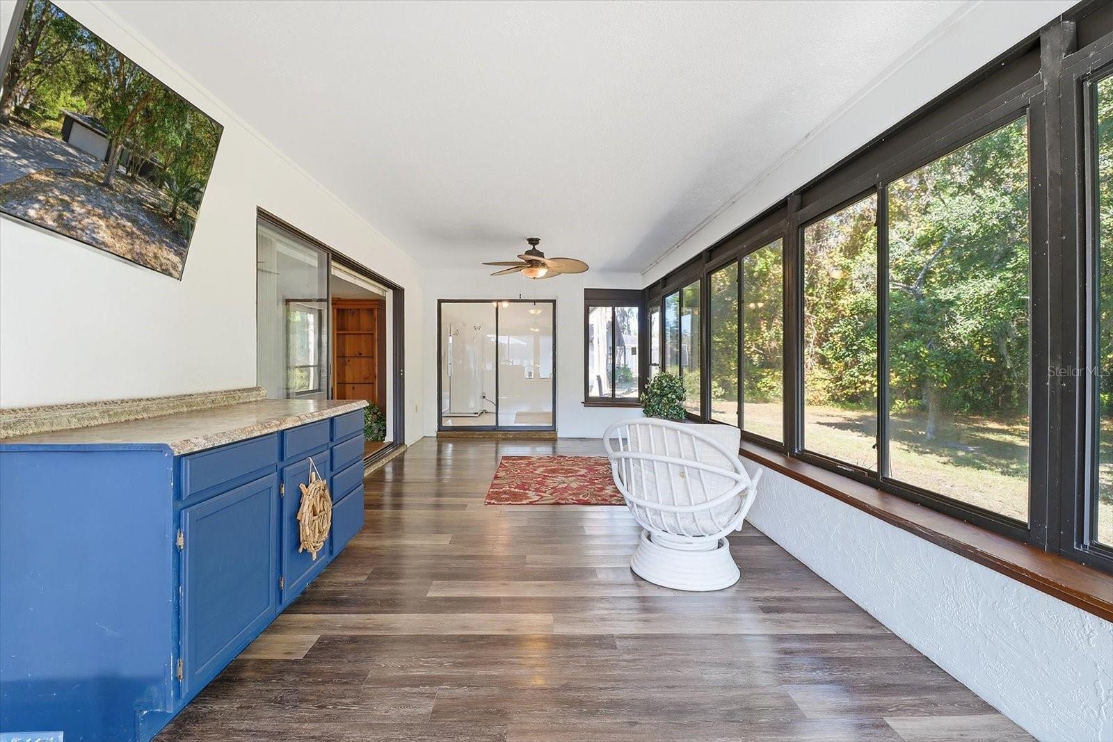 Image 10 of 34 For 98 Sycamore Circle