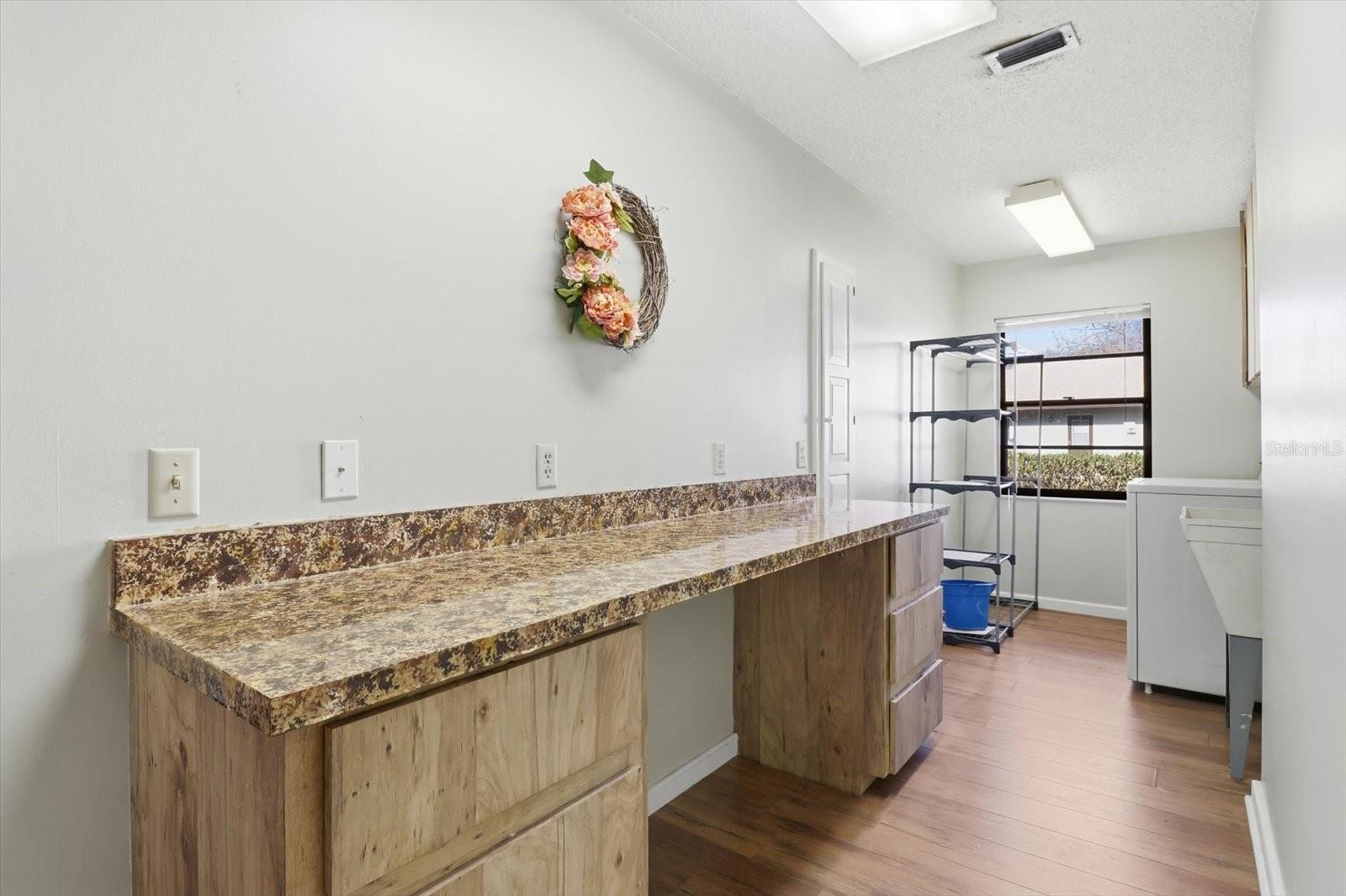 Image 22 of 34 For 98 Sycamore Circle