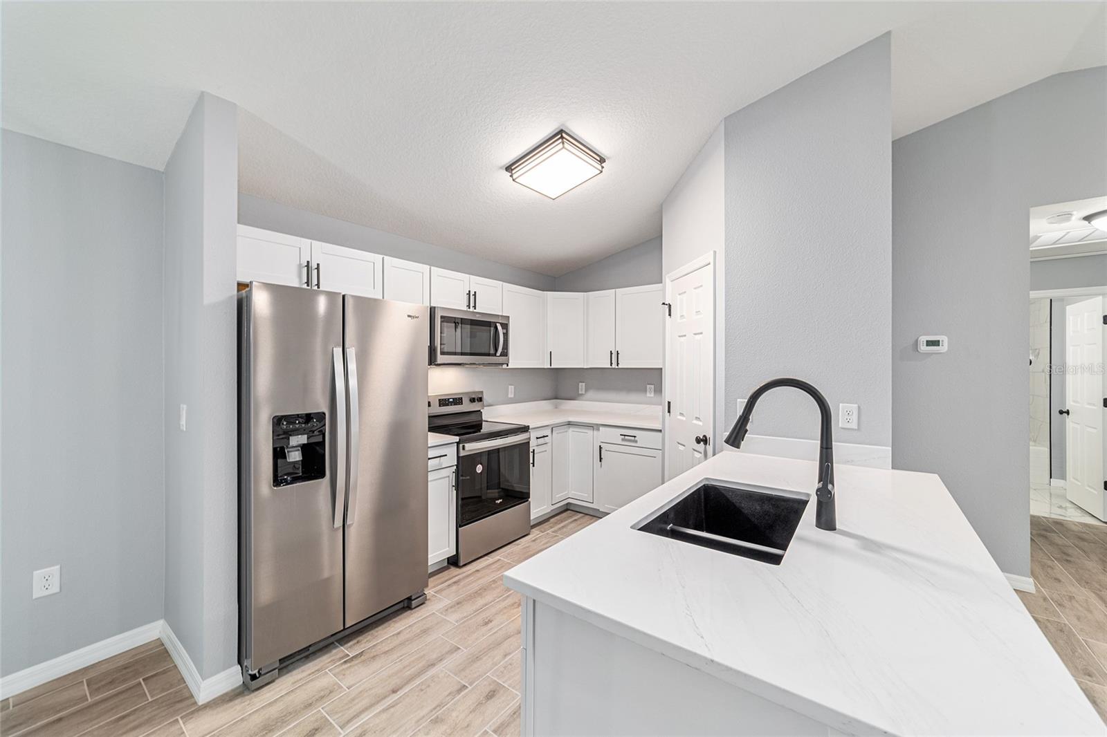 Image 25 of 47 For 4919 61st Court