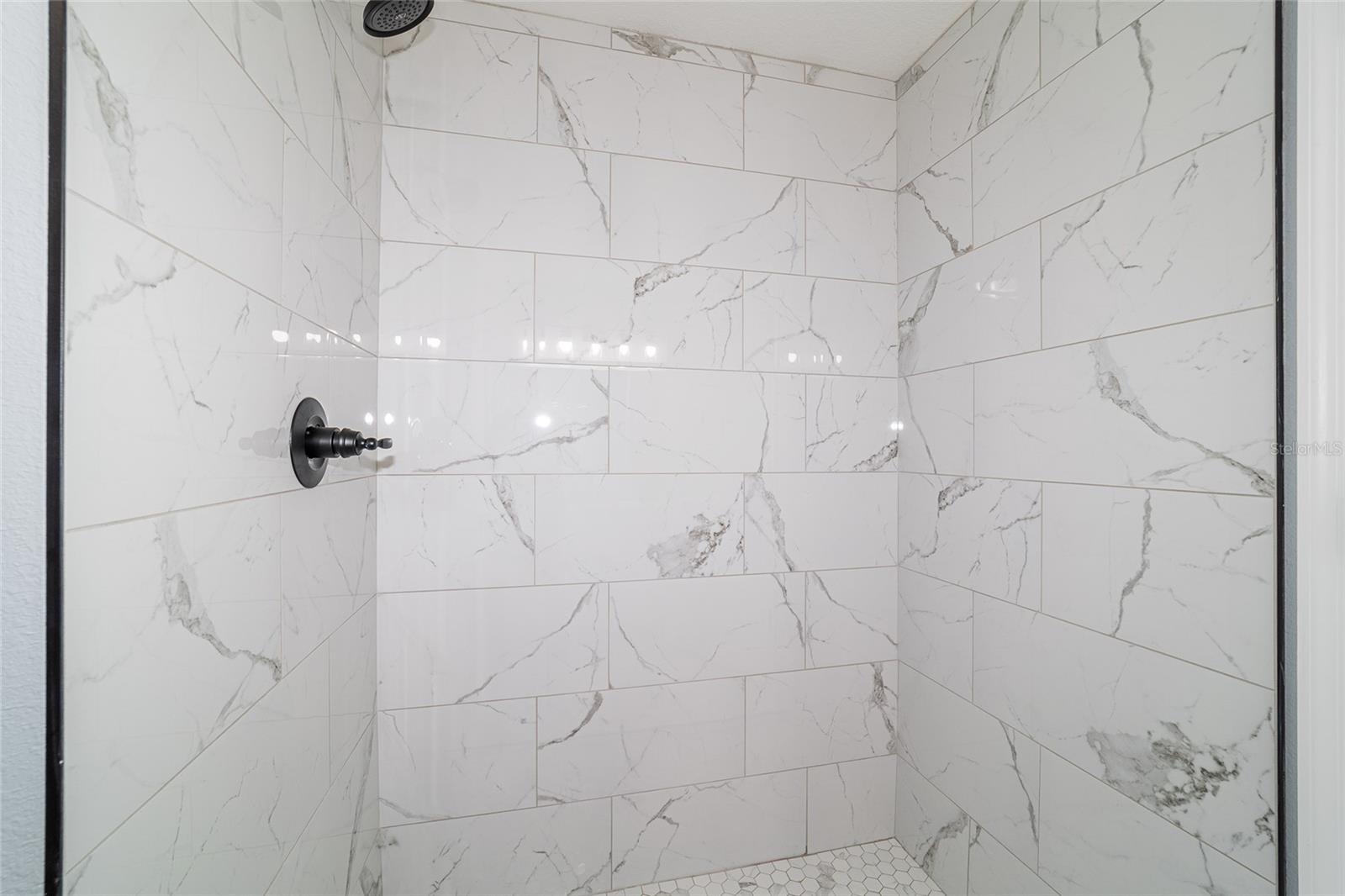 Image 37 of 47 For 4919 61st Court