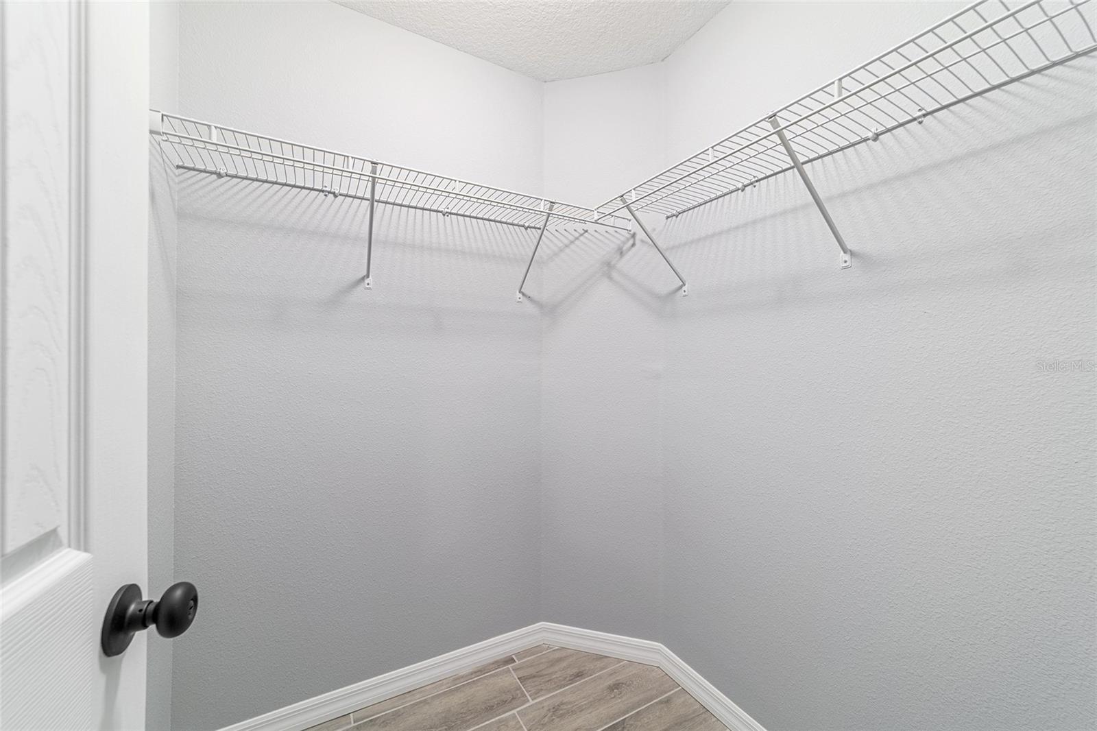 Image 38 of 47 For 4919 61st Court