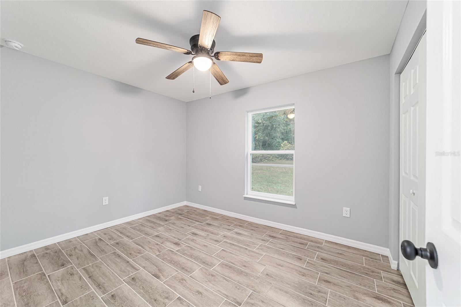 Image 39 of 47 For 4919 61st Court