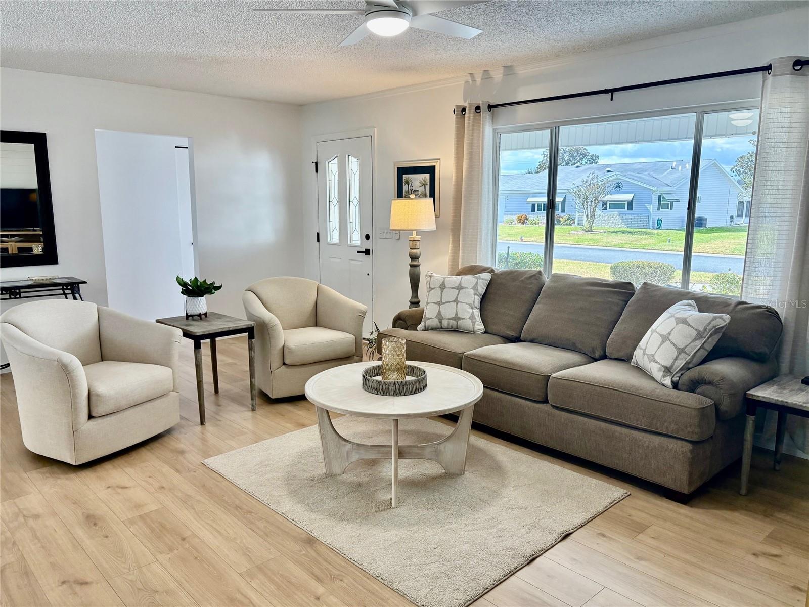 Image 12 of 52 For 17747 97th Avenue