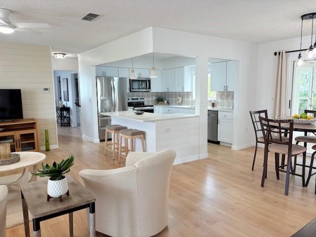 Image 18 of 52 For 17747 97th Avenue