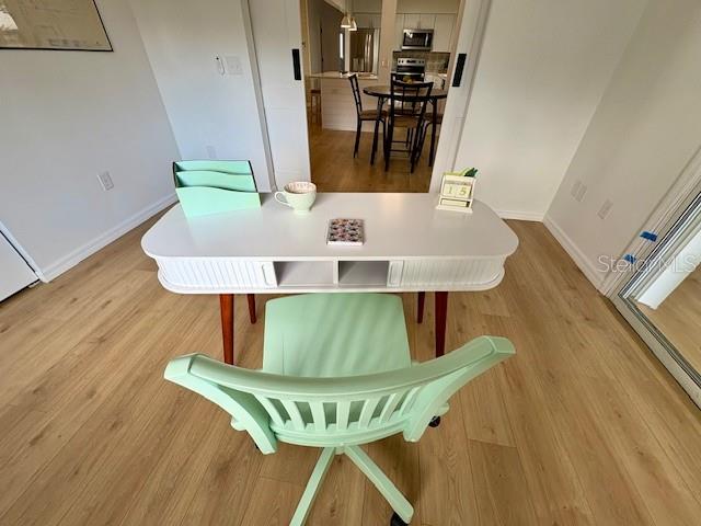 Image 26 of 52 For 17747 97th Avenue