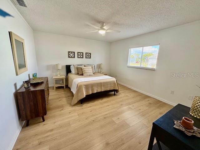 Image 34 of 52 For 17747 97th Avenue