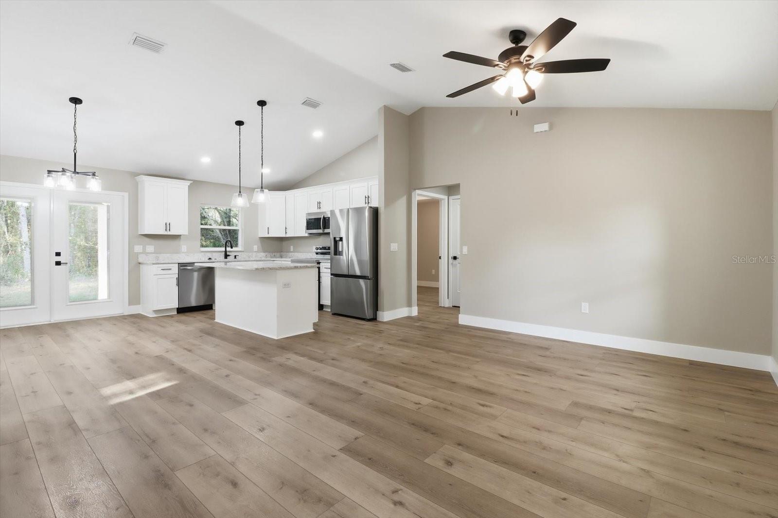 Image 10 of 46 For 3671 Ryan Street