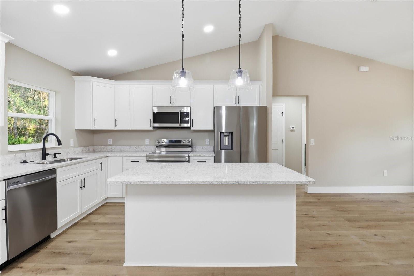 Image 15 of 46 For 3671 Ryan Street