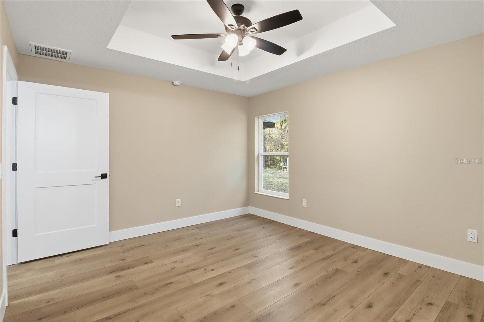 Image 19 of 46 For 3671 Ryan Street