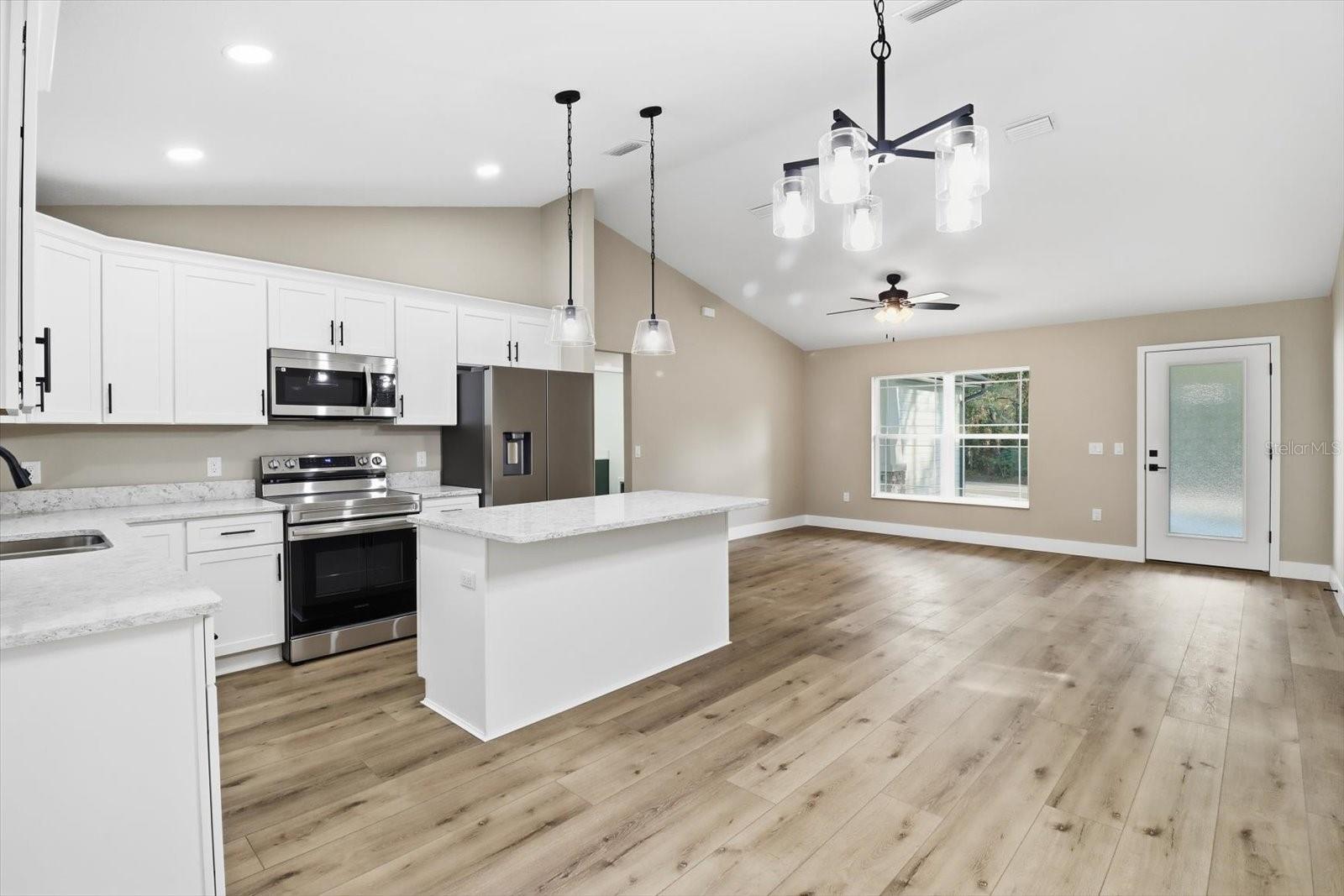 Image 9 of 46 For 3671 Ryan Street