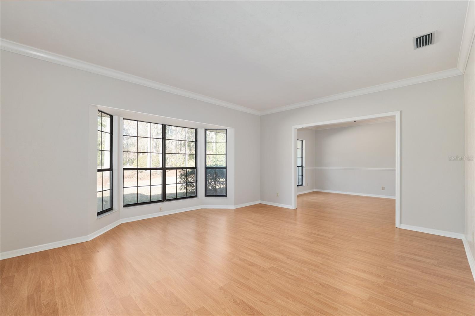 Image 11 of 64 For 10123 2nd Place