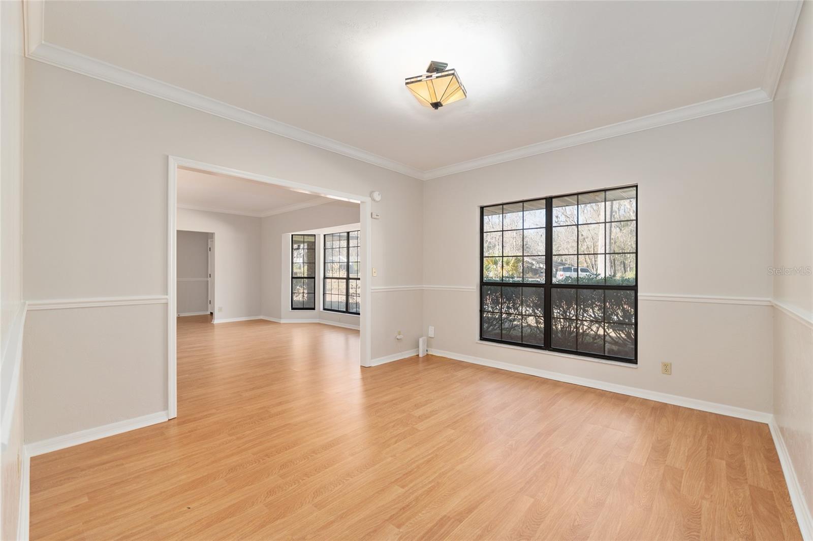 Image 14 of 64 For 10123 2nd Place