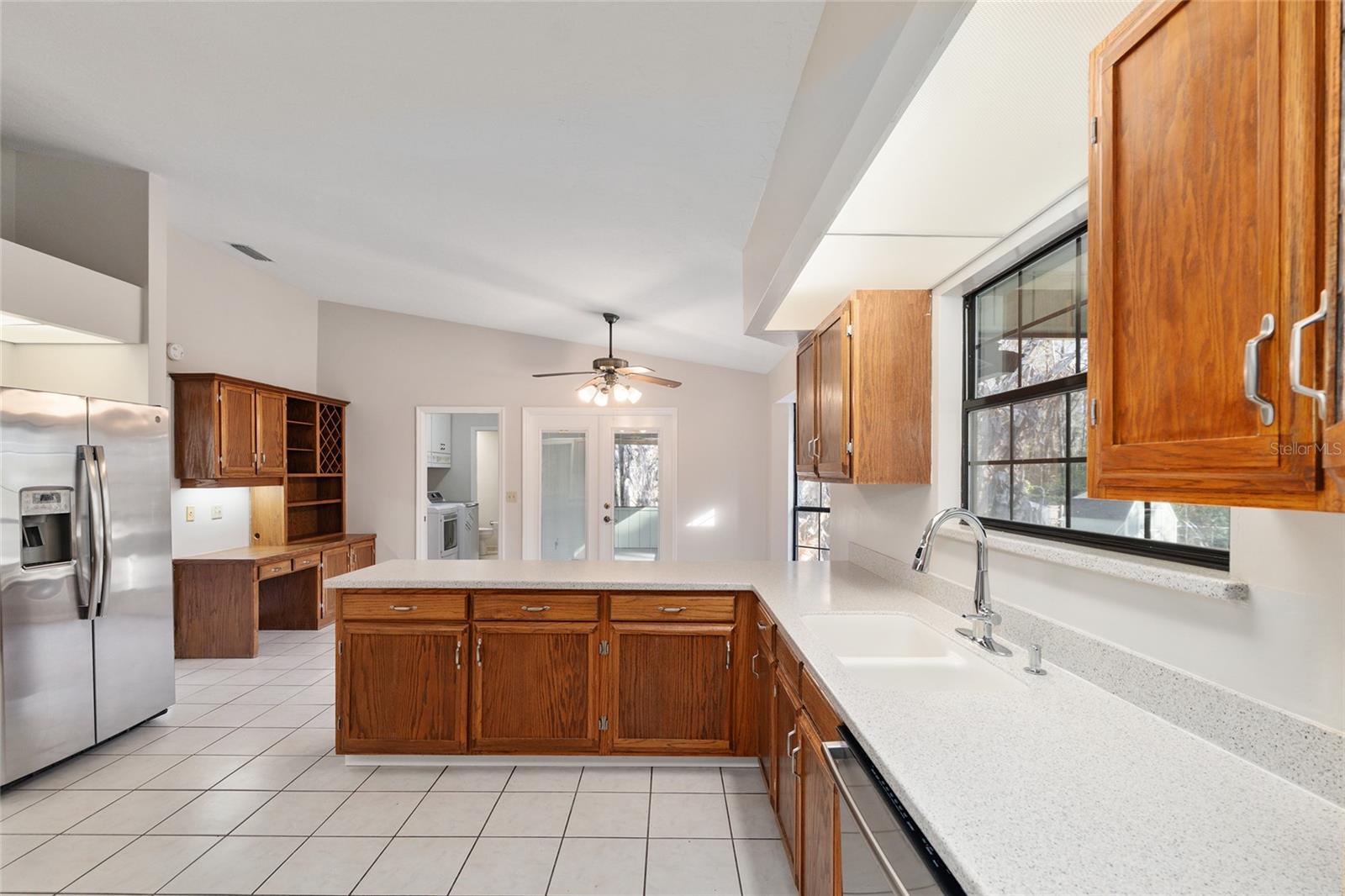 Image 18 of 64 For 10123 2nd Place