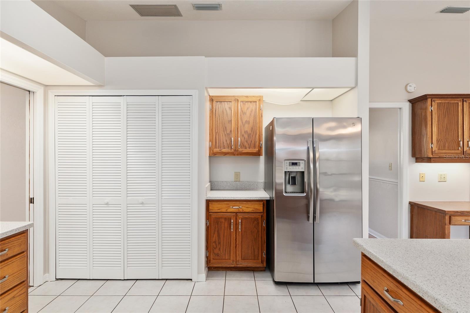 Image 24 of 64 For 10123 2nd Place