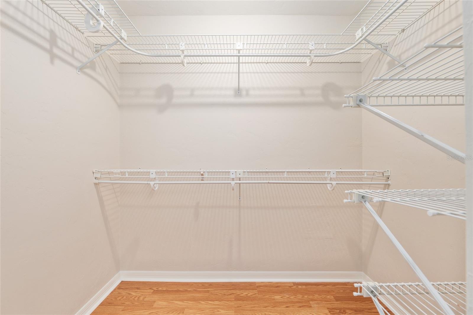 Image 37 of 64 For 10123 2nd Place