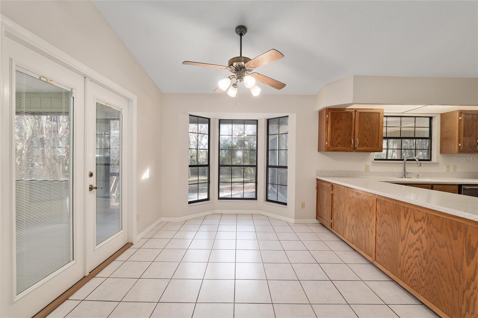 Image 4 of 64 For 10123 2nd Place