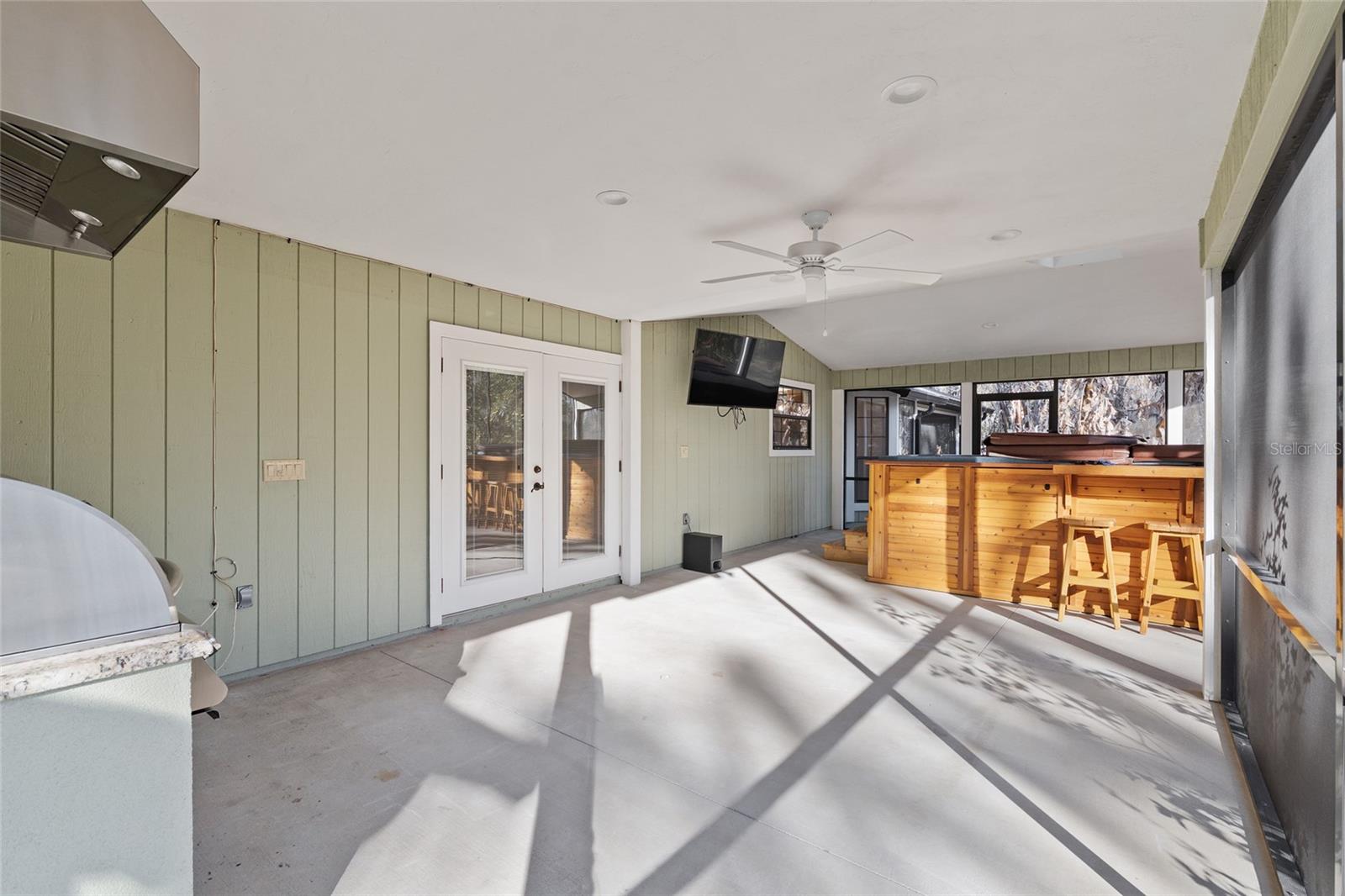 Image 51 of 64 For 10123 2nd Place