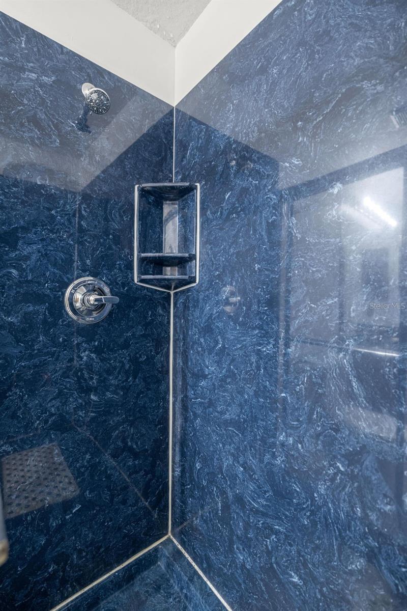 Image 22 of 50 For 10970 69th Circle