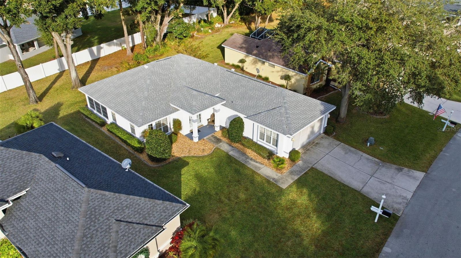 Image 35 of 50 For 10970 69th Circle