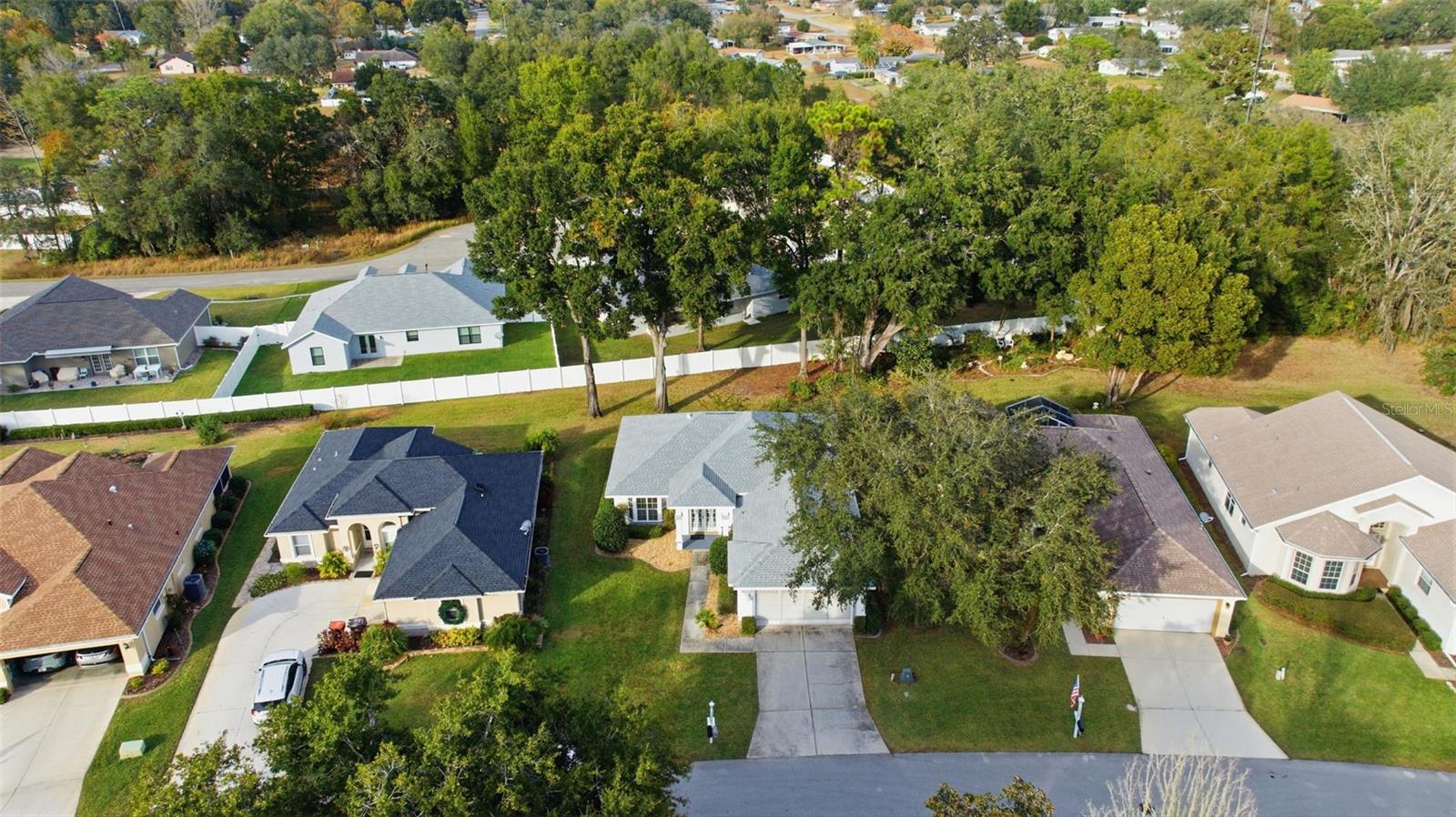 Image 36 of 50 For 10970 69th Circle