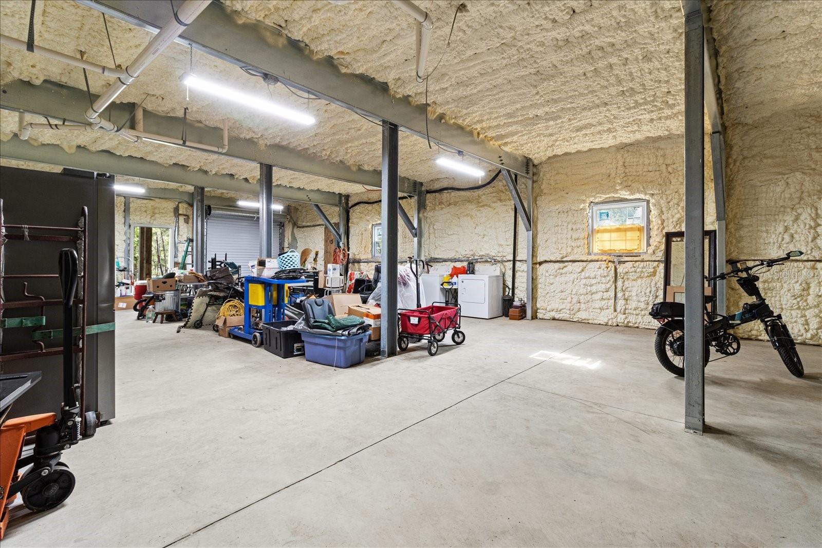 Image 22 of 48 For 7059 Lecanto Highway