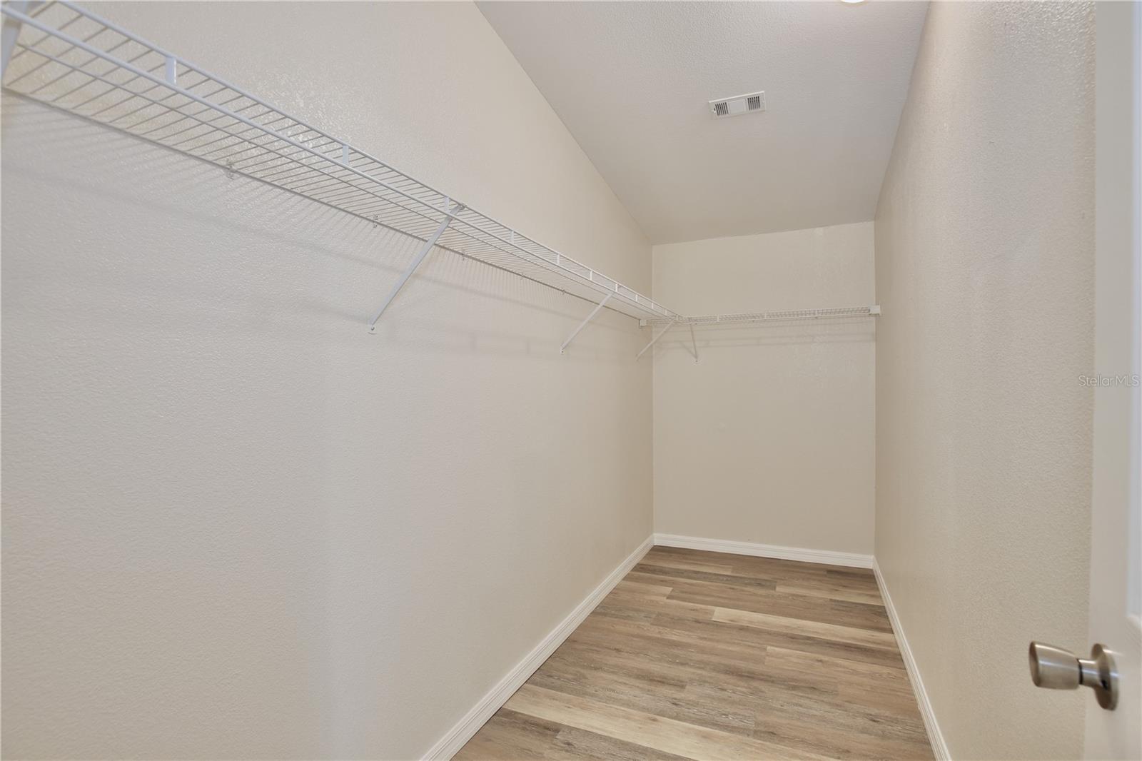 Image 22 of 44 For 15330 Apache Pass