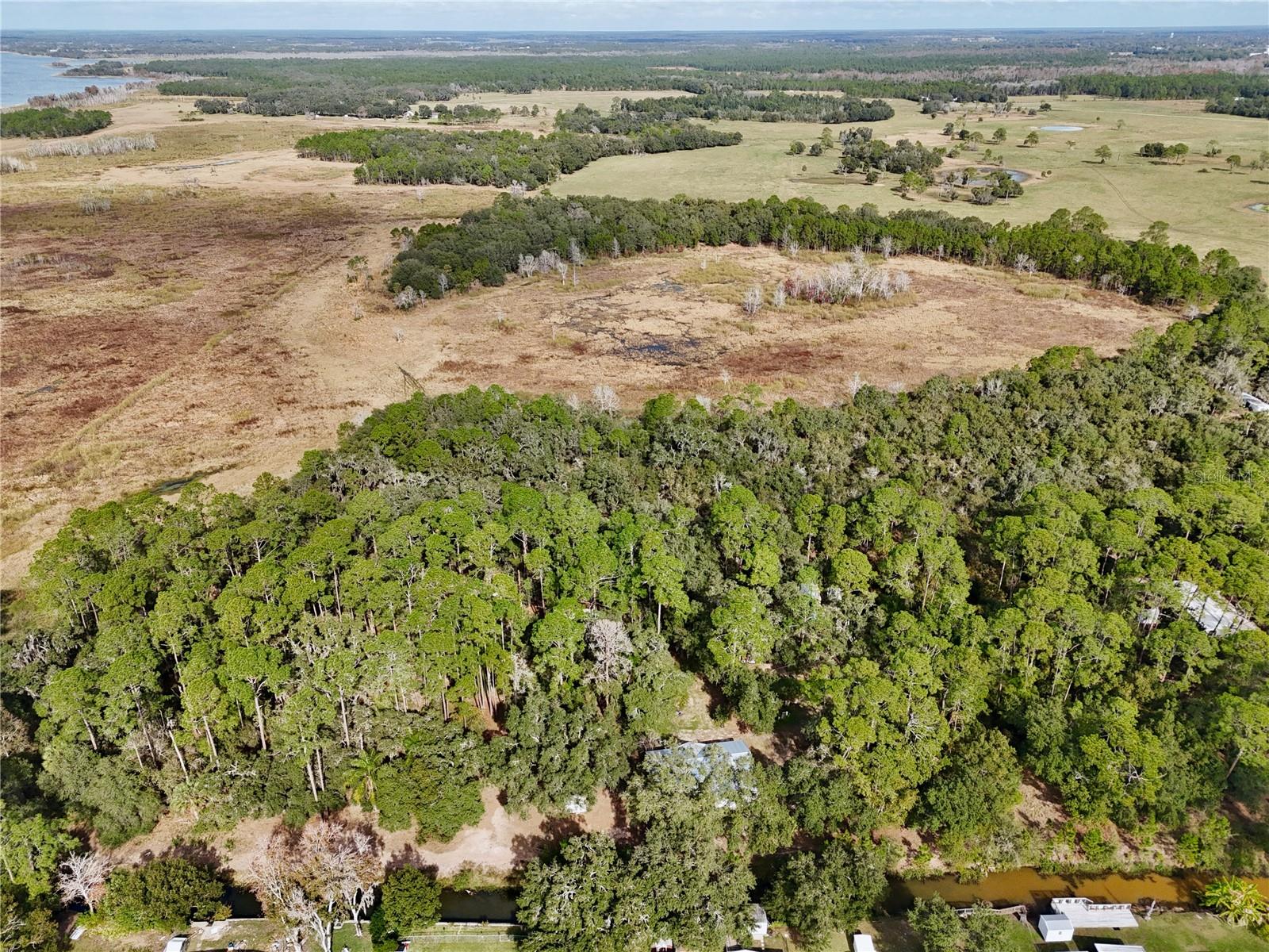 Image 41 of 44 For 15330 Apache Pass