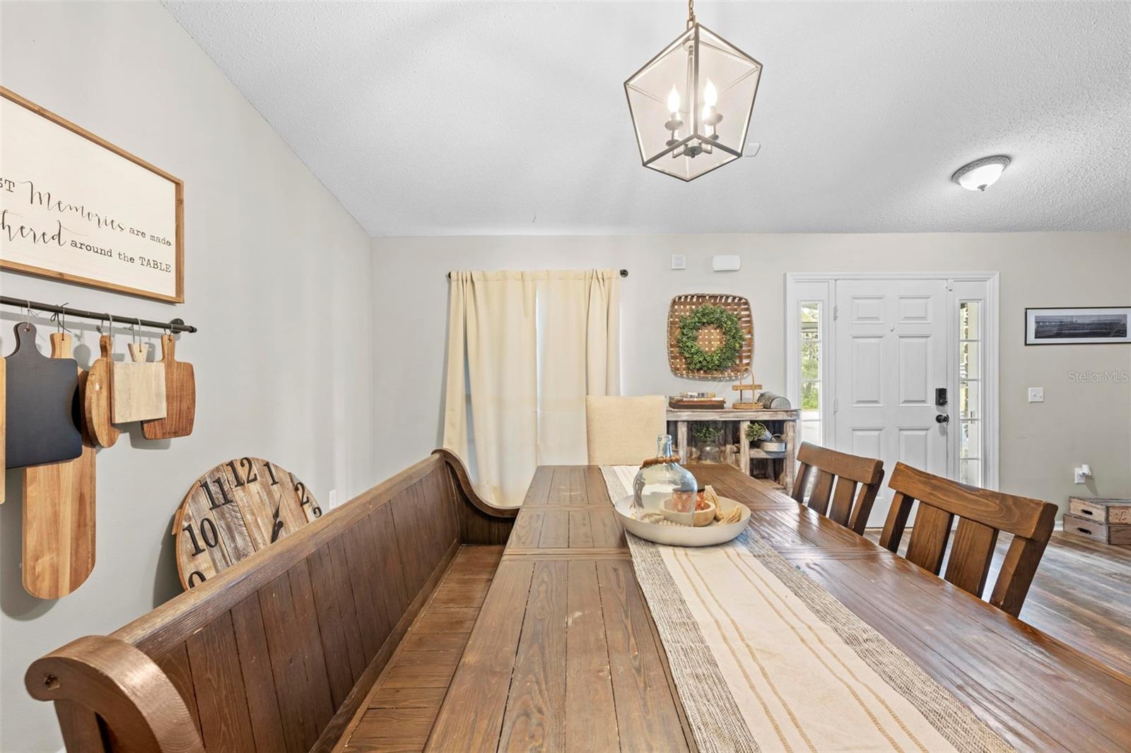 Image 10 of 65 For 880 Rum Place