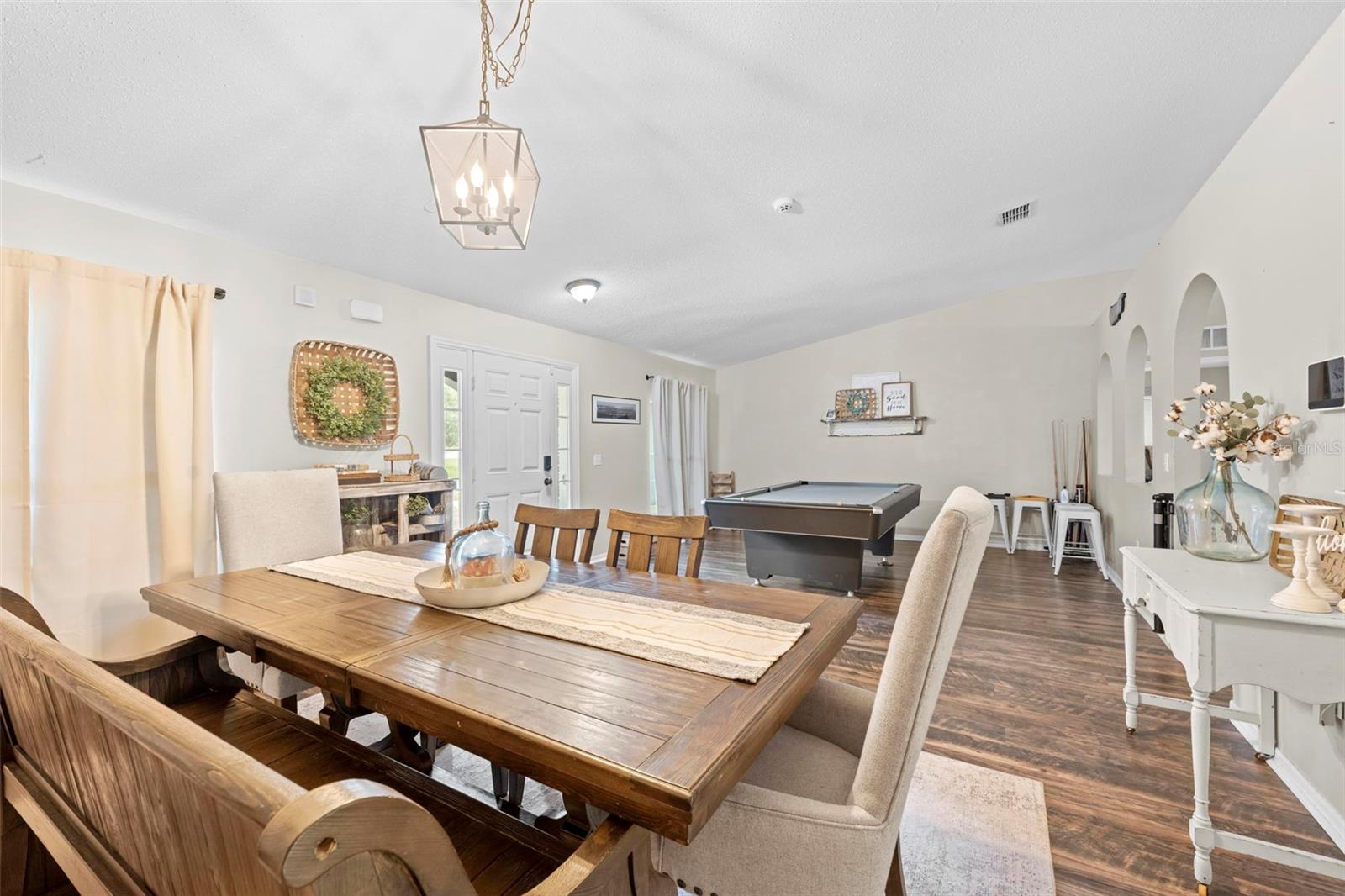 Image 11 of 65 For 880 Rum Place