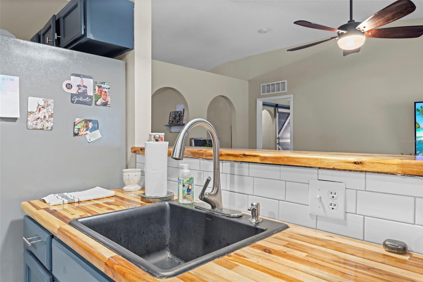 Image 24 of 65 For 880 Rum Place