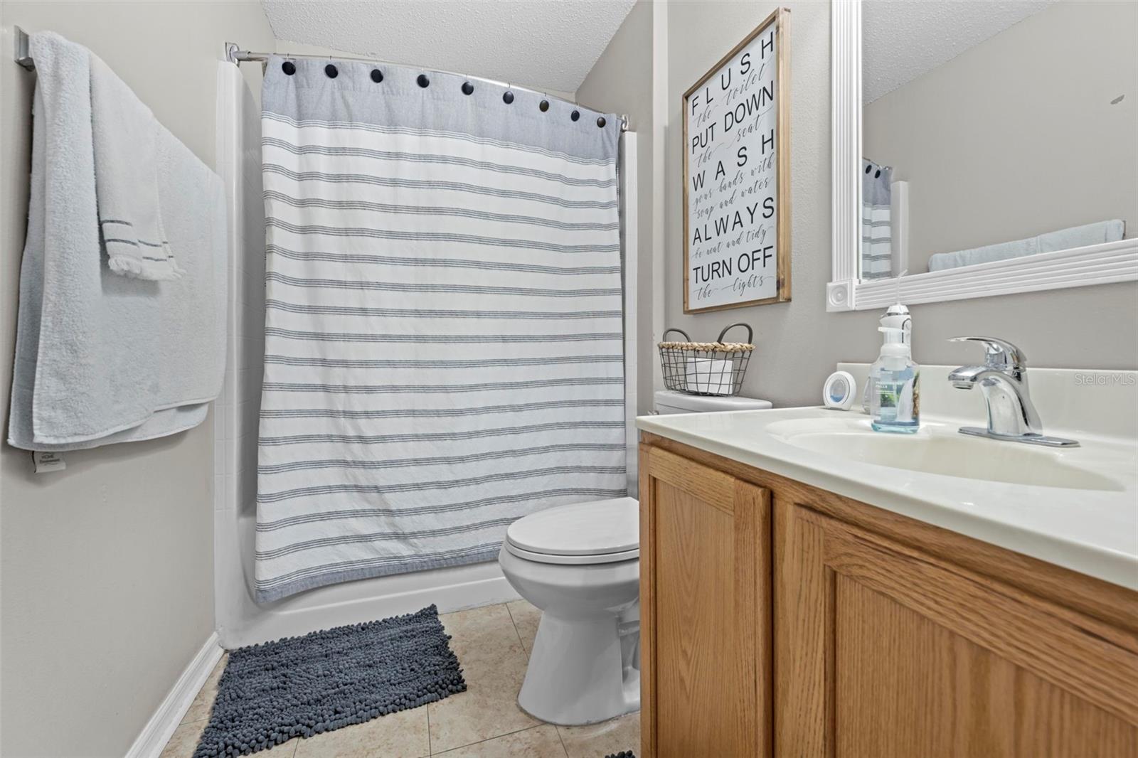 Image 41 of 65 For 880 Rum Place